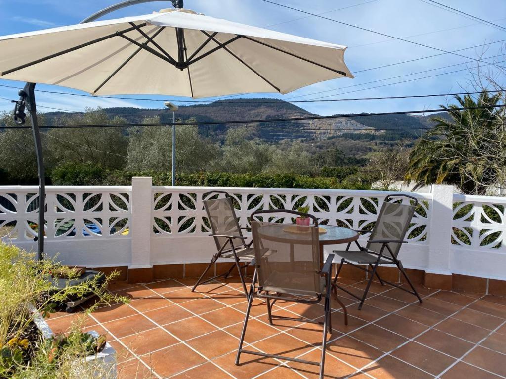 바사우리 Bilbo Near Atico Rural Con Terraza 아파트 외부 사진