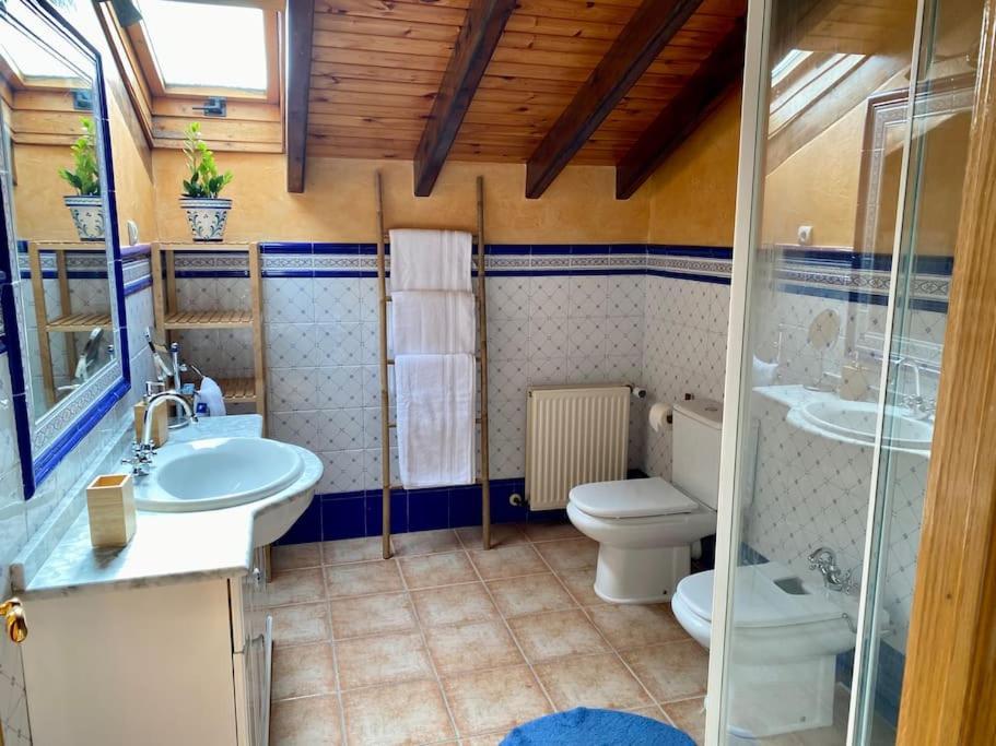 바사우리 Bilbo Near Atico Rural Con Terraza 아파트 외부 사진